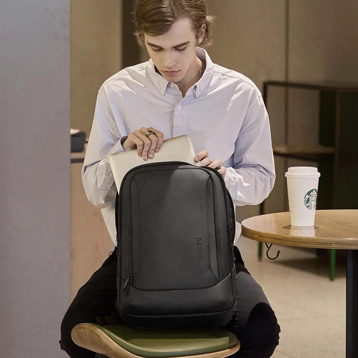 The Minimalist Backpack